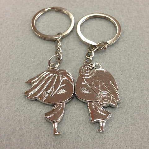 Kissing Couple Couples Keychain